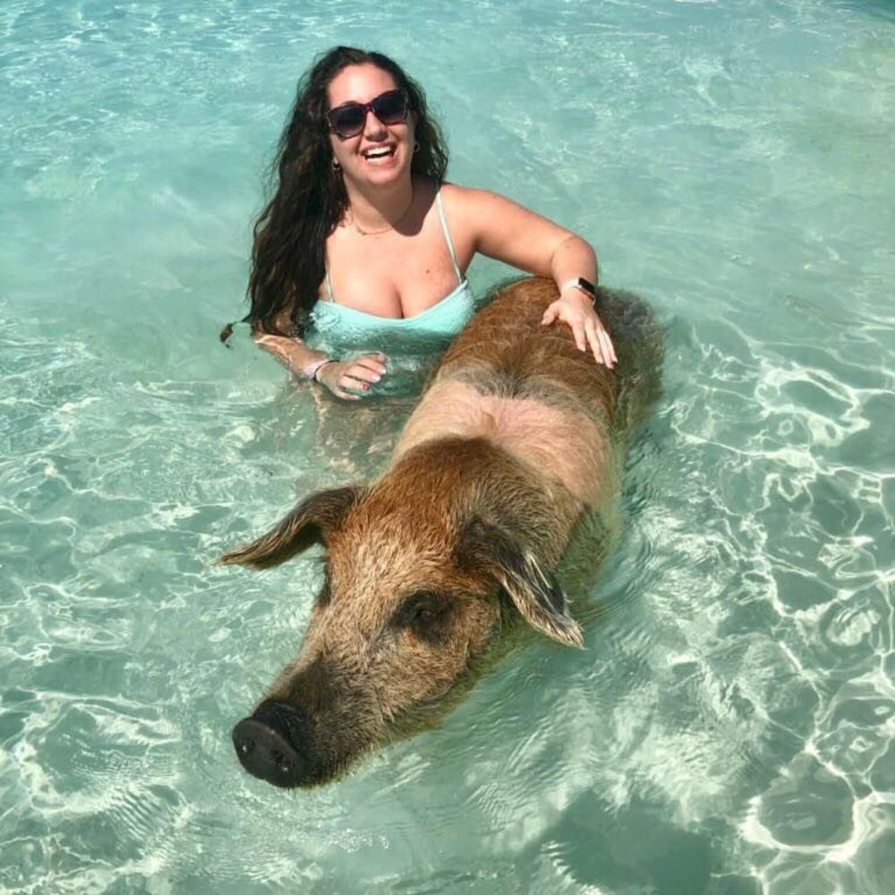 Meet your Posher, Lauren